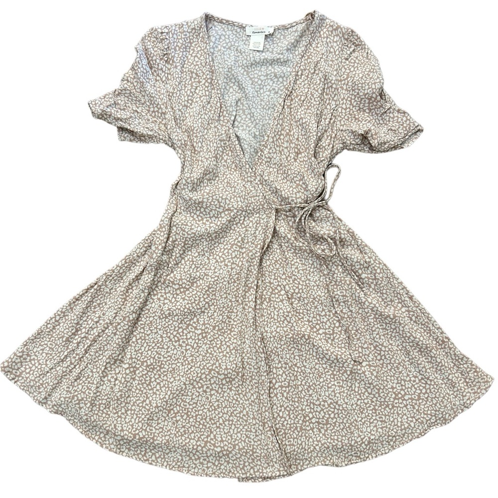 🤩 SALE Urban Romantics Dress